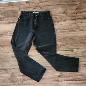 💙Zara Dark Gray Straight Jeans